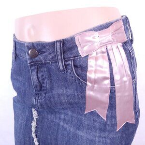 Candies Womens Juniors Denim Jean Skirt Fit & Flare Size 1 Barbie Pink Satin Bow